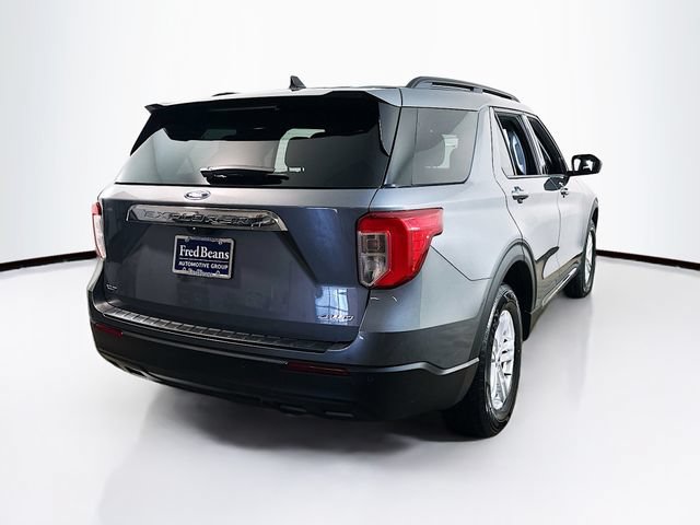 Used 2022 Ford Explorer XLT AWD/4WD image 12