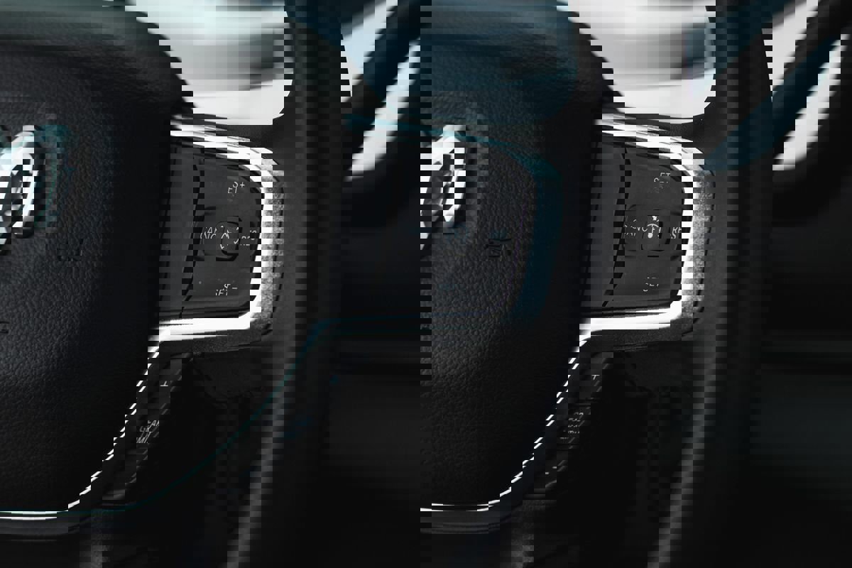 Used 2024 RAM 2500 Laramie image 32