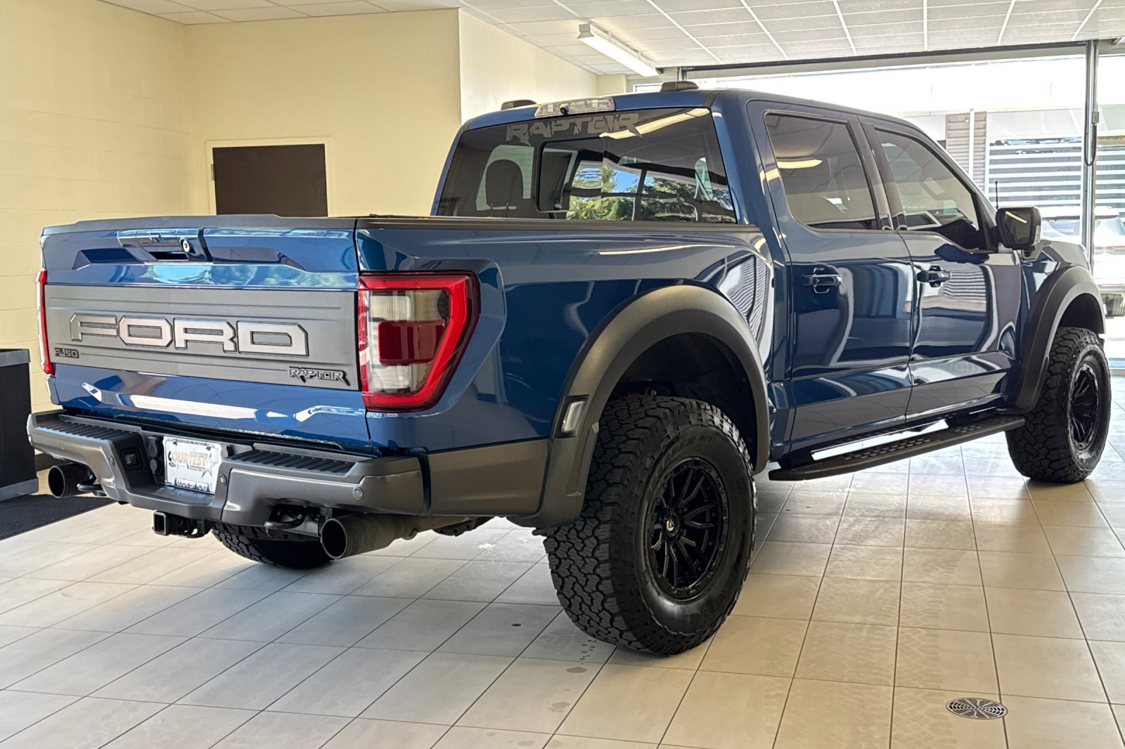 Certified 2022 Ford F150 Raptor w/ Equipment Group 801A High AWD/4WD image 4