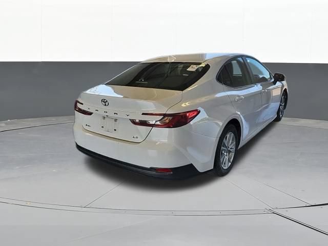 Used 2025 Toyota Camry LE FWD image 15