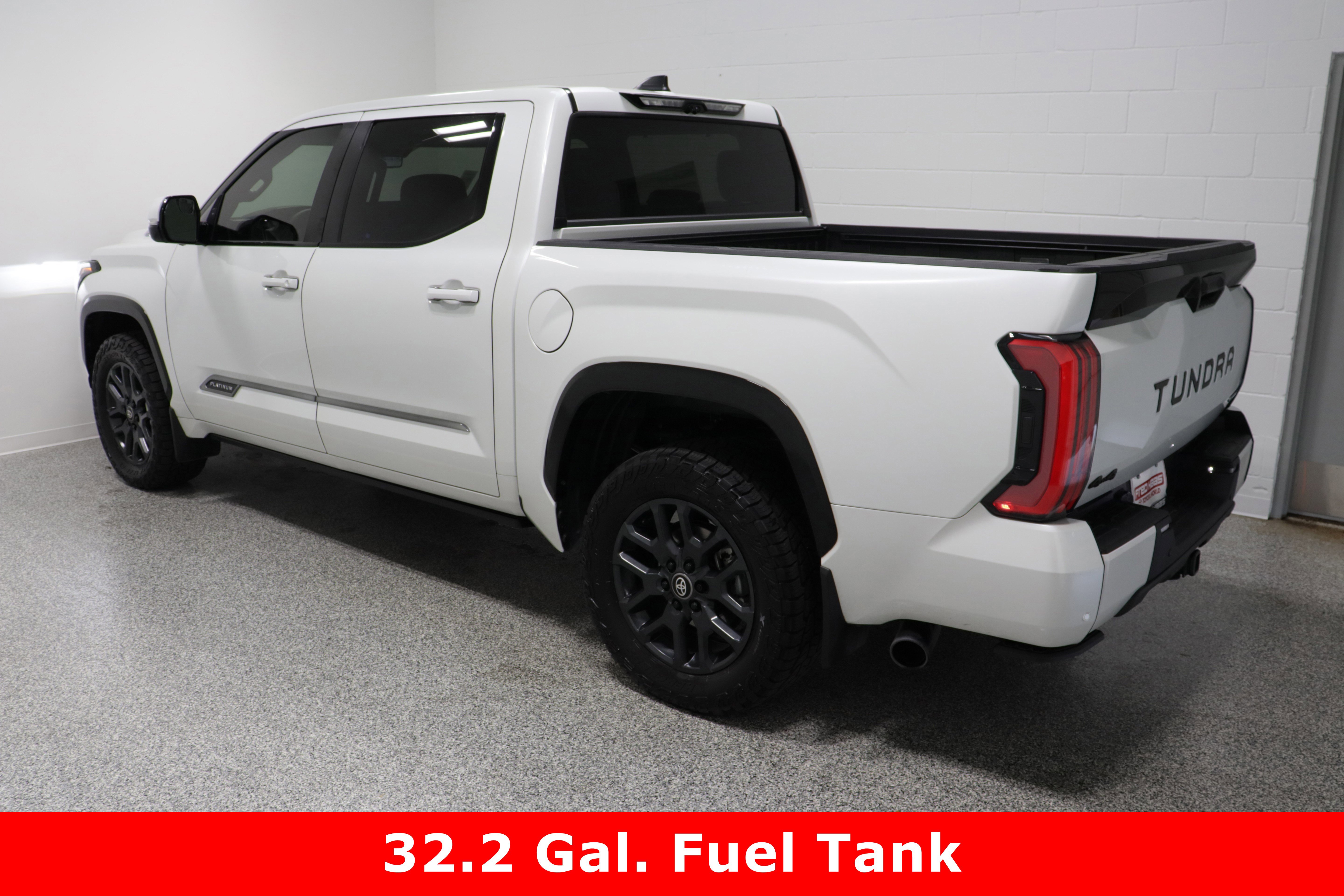 Used 2025 Toyota Tundra Platinum image 9