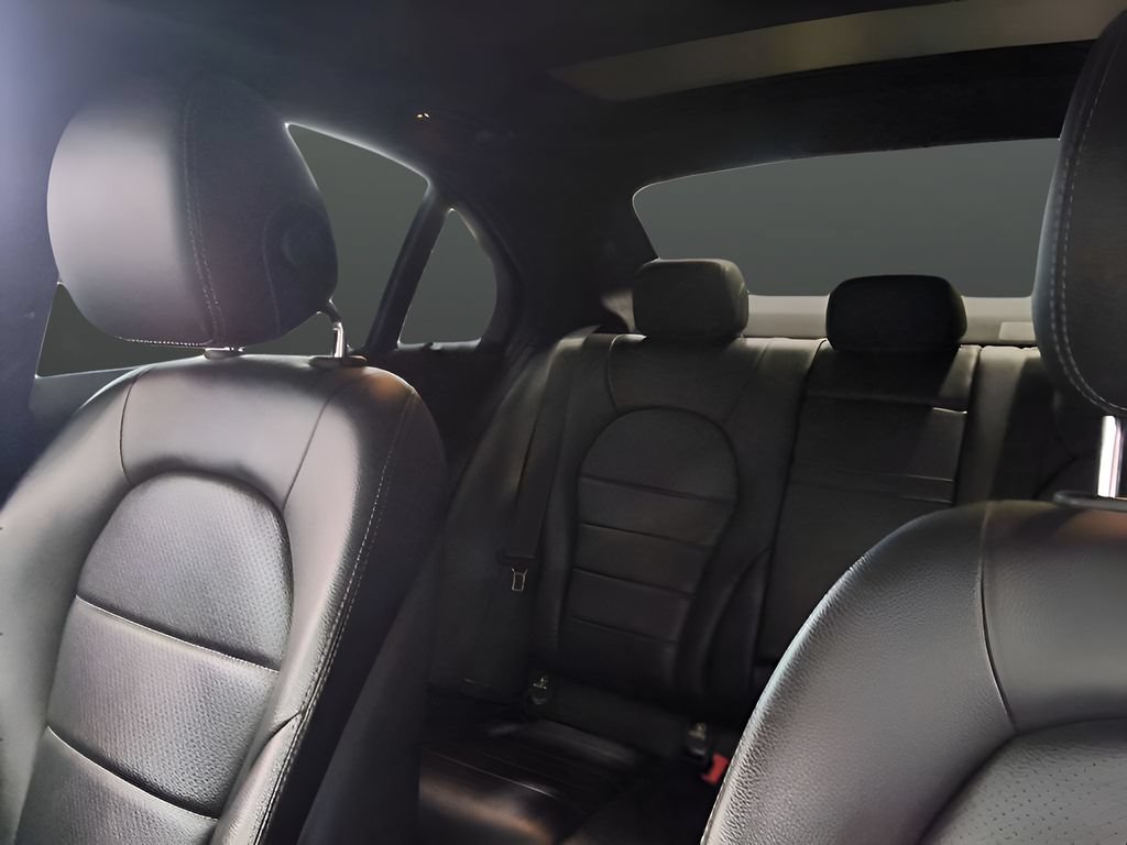 Used 2018 Mercedes-Benz C 300 4MATIC Sedan w/ Premium Package image 13