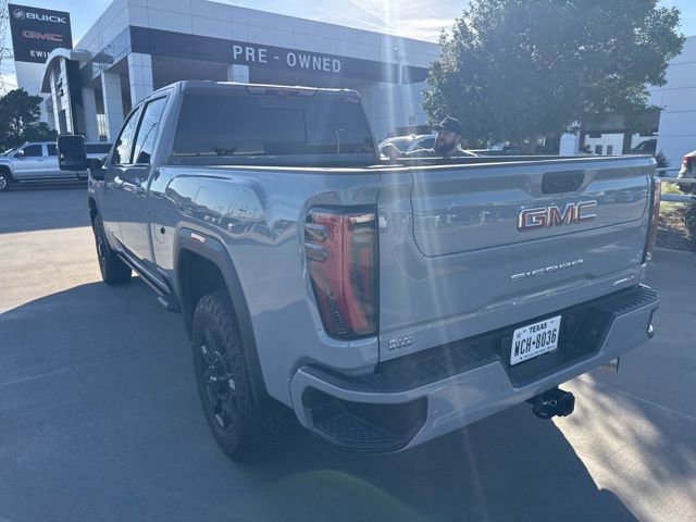 Used 2025 GMC Sierra 2500 AT4 w/ AT4 Premium Plus Package image 5