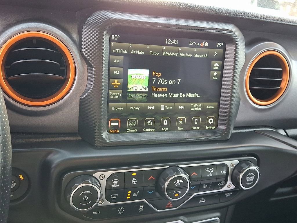 Certified 2021 Jeep Gladiator Mojave AWD/4WD image 24