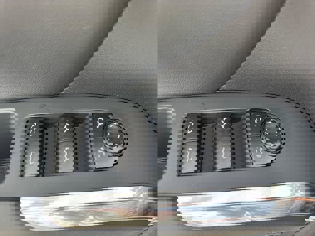 New 2026 Chevrolet Traverse LT w/ Midnight/Sport Edition image 19