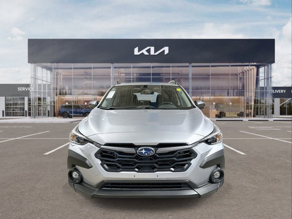 Used 2024 Subaru Crosstrek 2.0i Premium image 3