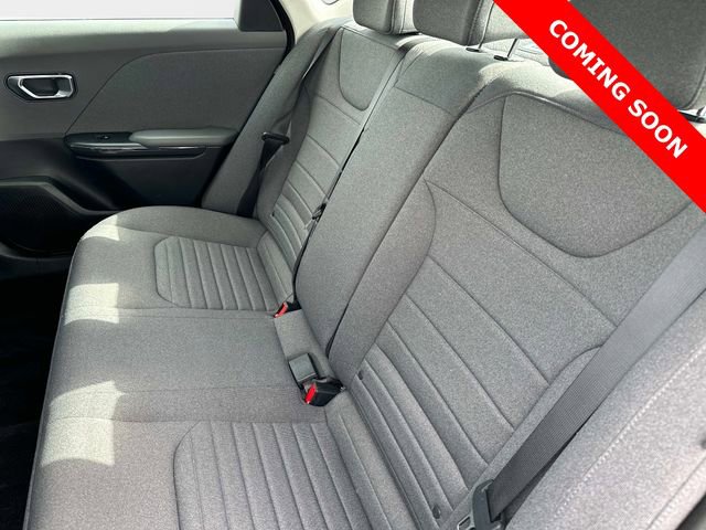 Used 2025 Kia K4 EX image 12