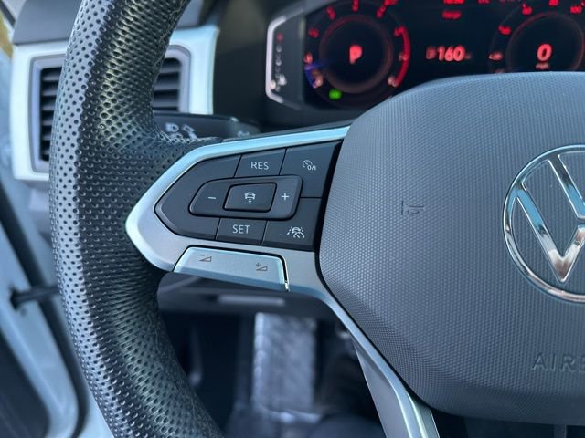 Used 2023 Volkswagen Atlas SEL R-Line image 13