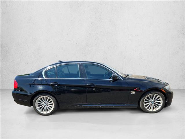 Used 2011 BMW 335i xDrive Sedan AWD/4WD image 5