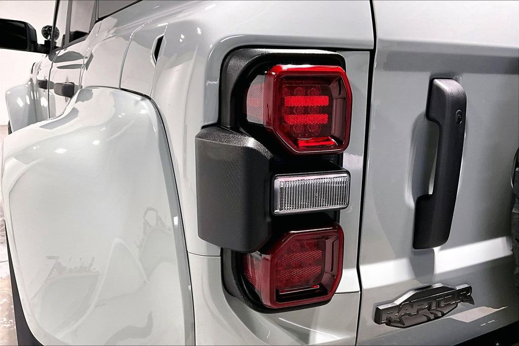 Used 2024 Ford Bronco Raptor w/ Interior Carbon Fiber Pack 6 image 40