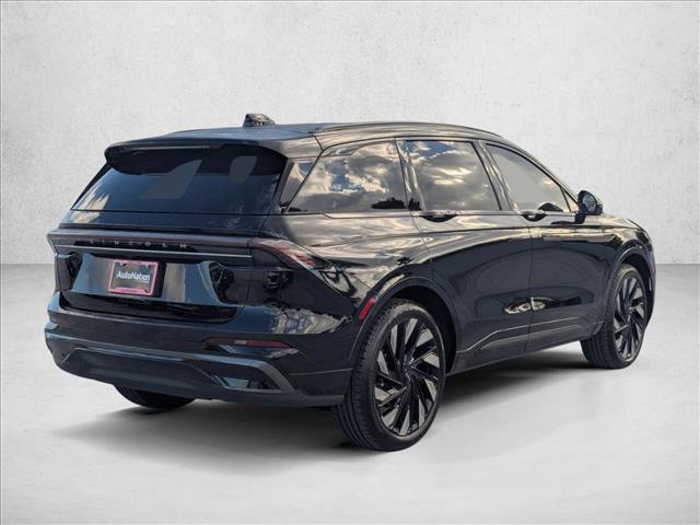 New 2026 Lincoln Nautilus Reserve image 2