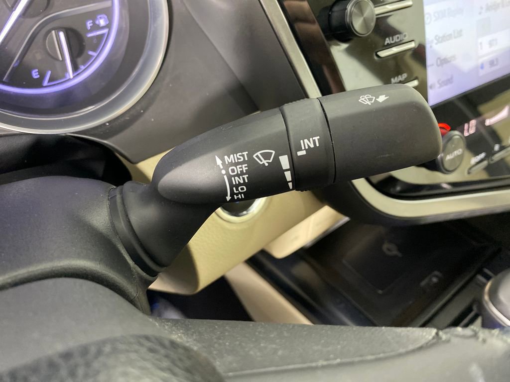 Certified 2020 Toyota Camry XLE image 18