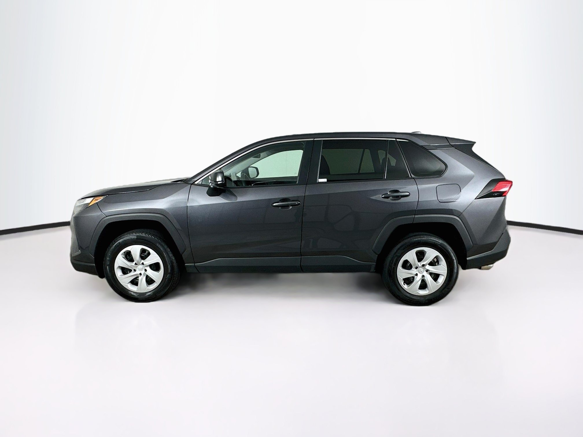 Used 2025 Toyota RAV4 LE FWD image 4