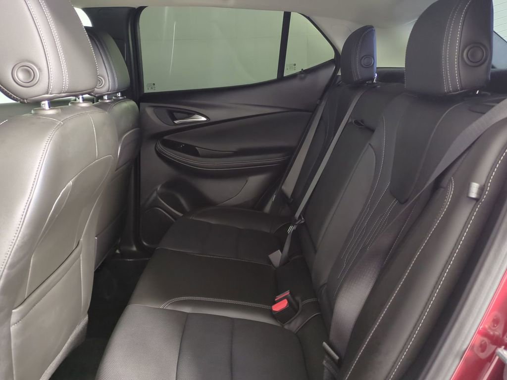 Used 2025 Buick Encore GX Avenir w/ Avenir Technology Package image 16