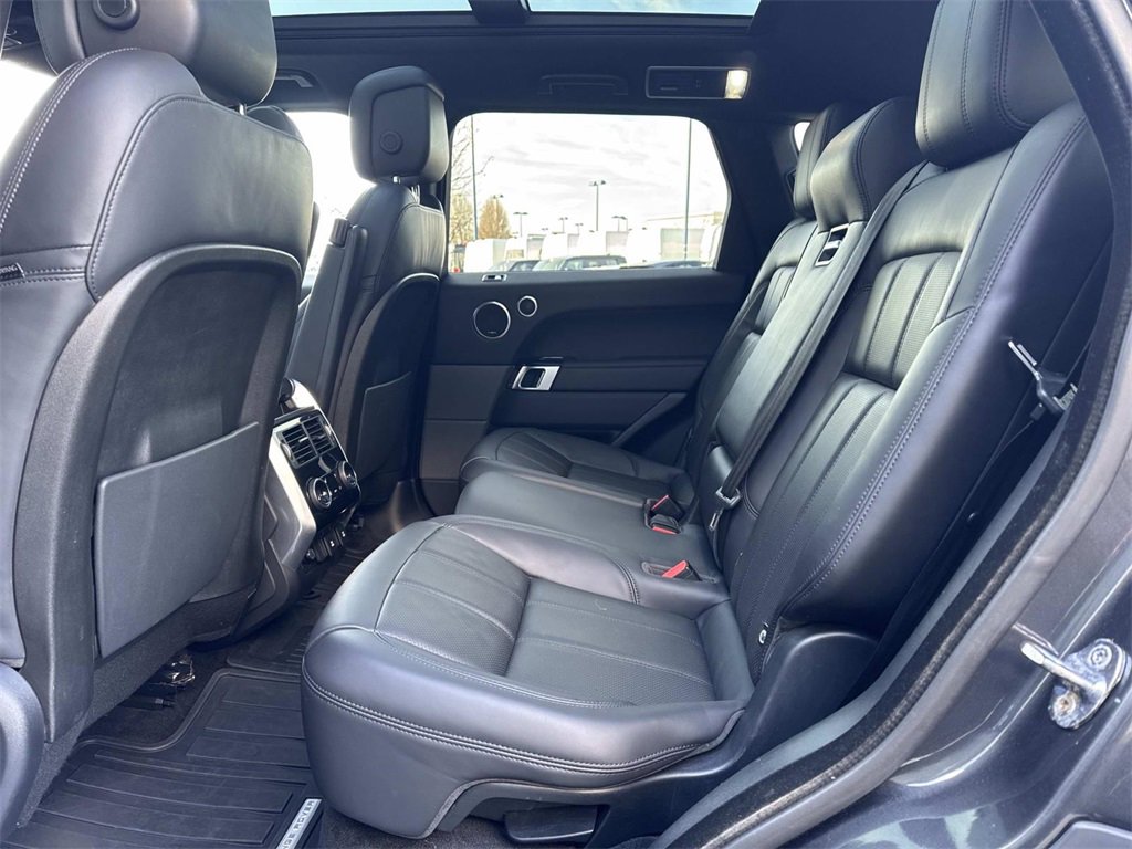 Used 2021 Land Rover Range Rover Sport HSE Silver Edition image 14