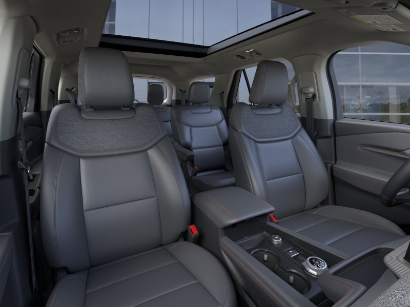 New 2026 Ford Explorer Active w/ Active Comfort Package AWD/4WD image 10