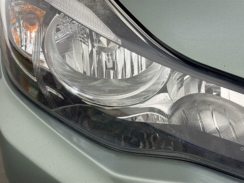 Used 2016 Subaru Impreza 2.0i Premium image 35