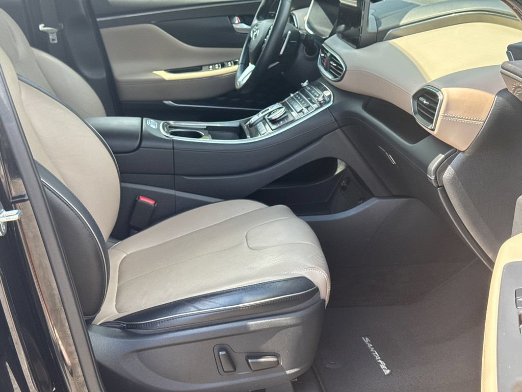 Used 2021 Hyundai Santa Fe Limited FWD image 15