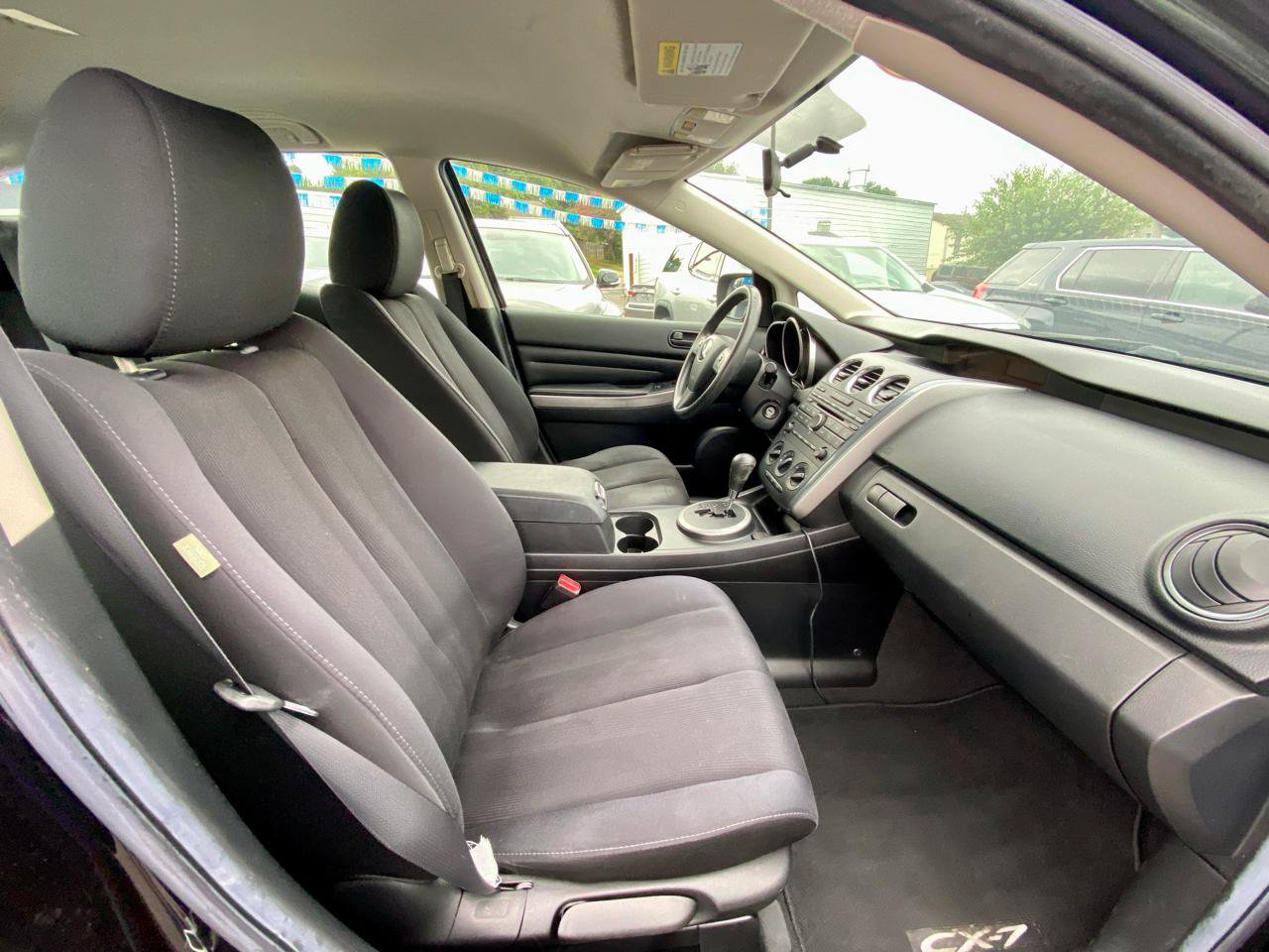 Used 2011 MAZDA CX-7 i SV FWD image 9