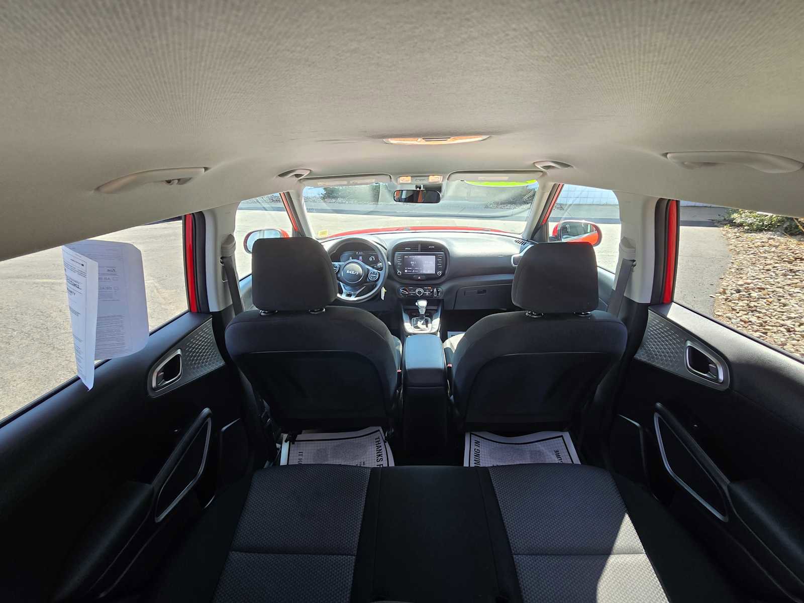 Used 2023 Kia Soul LX FWD image 11