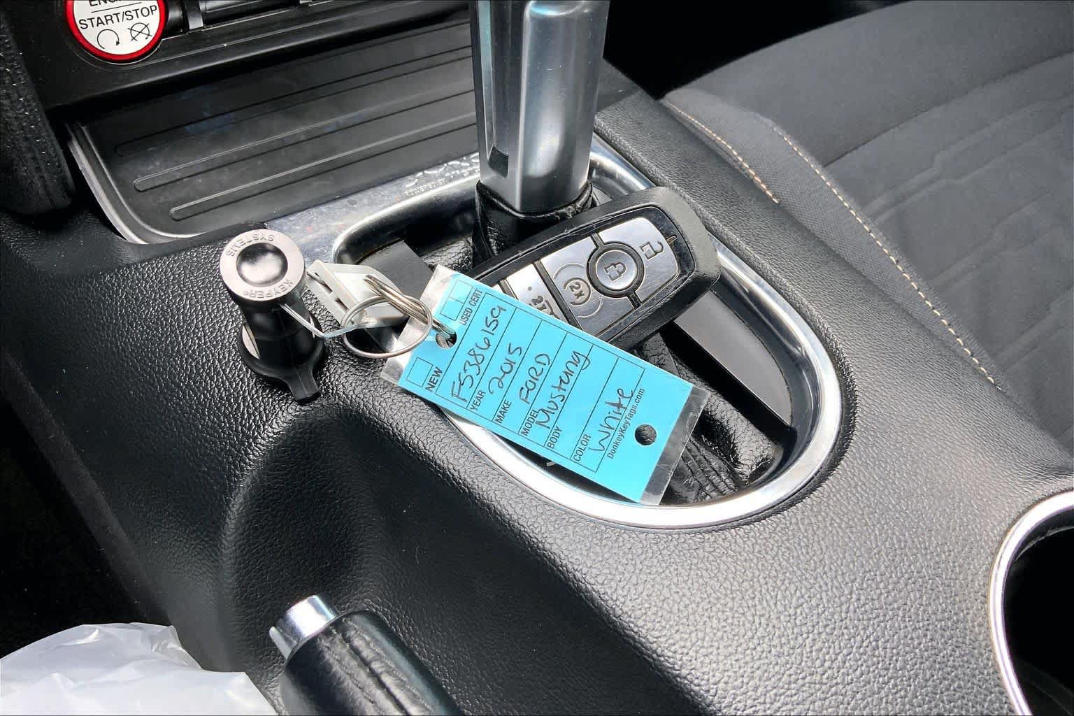Used 2015 Ford Mustang Coupe RWD image 12