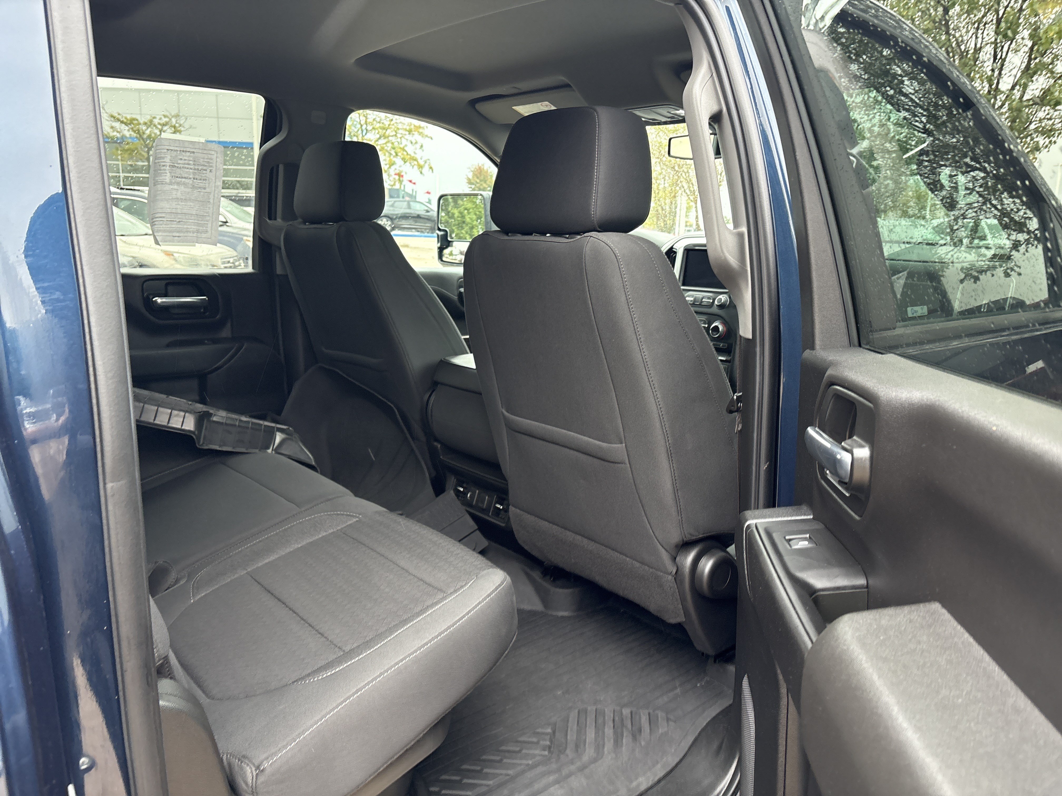 Used 2021 Chevrolet Silverado 2500 LT w/ Convenience Package AWD/4WD image 14