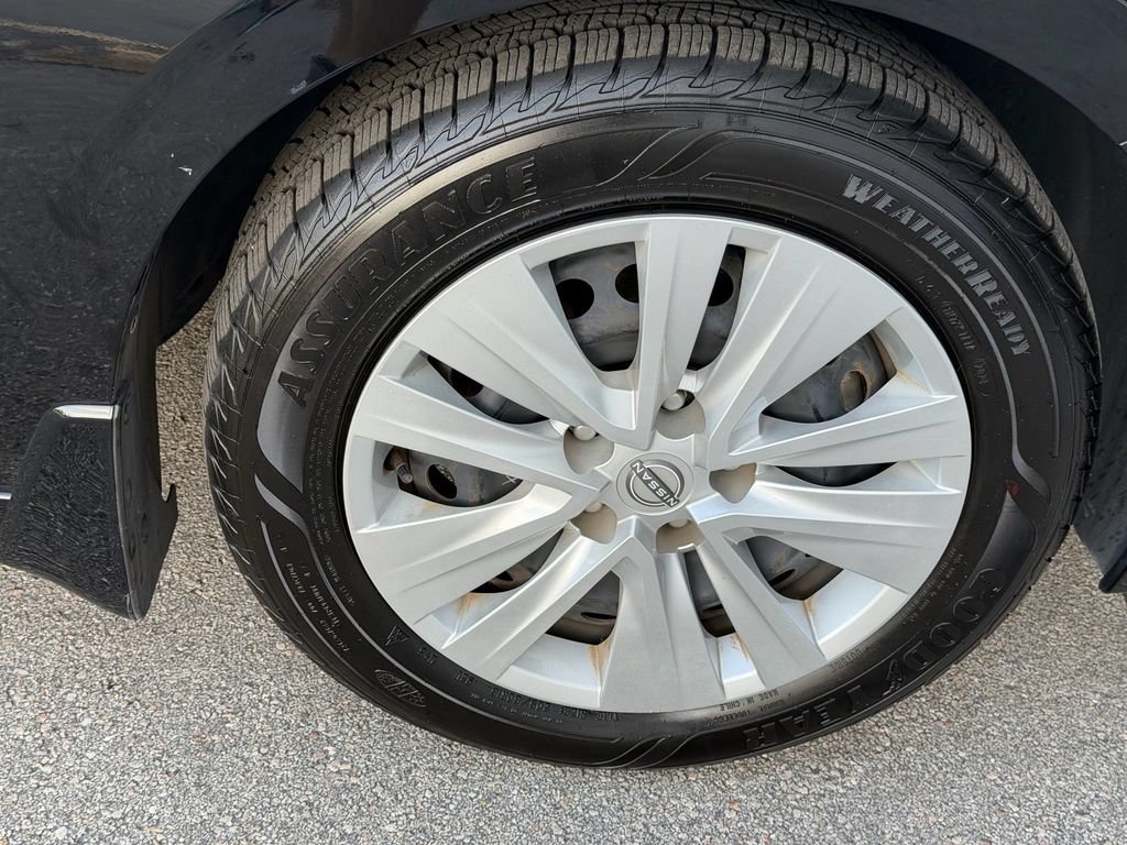 Certified 2024 Nissan Sentra S FWD image 19