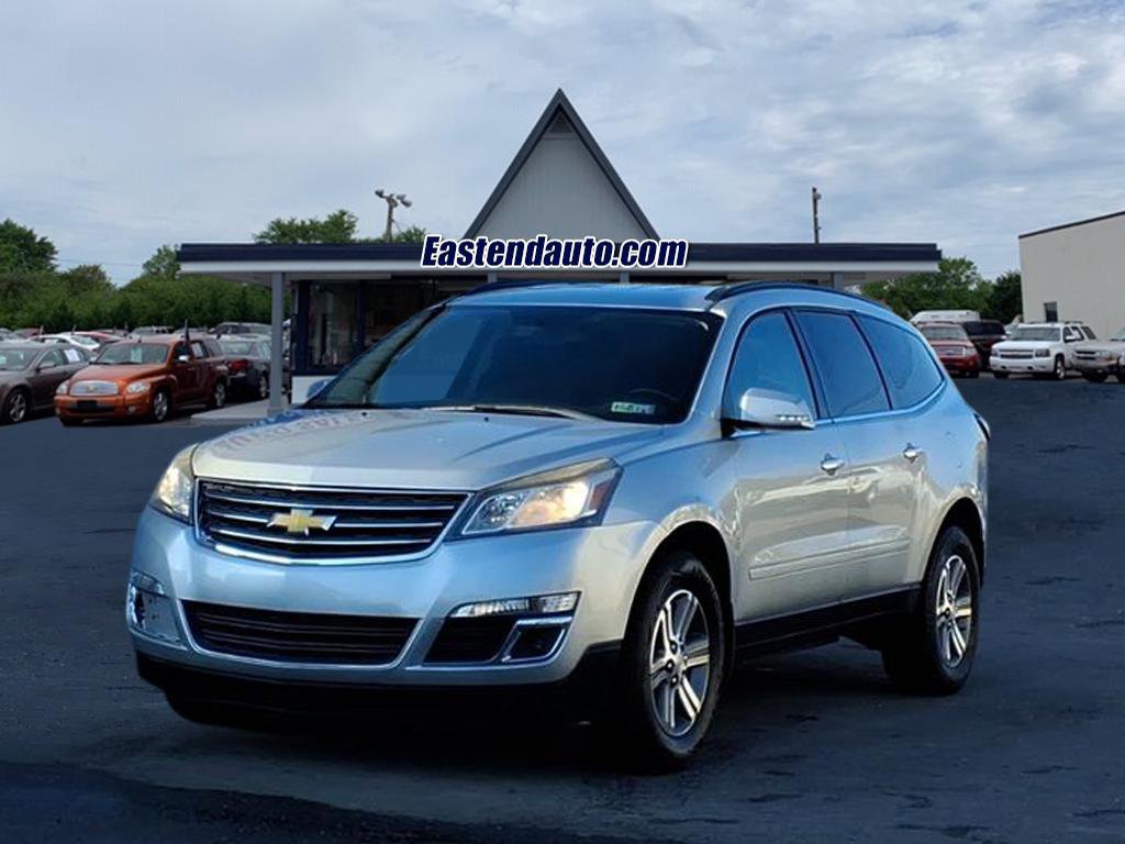 Used 2017 Chevrolet Traverse LT video 1