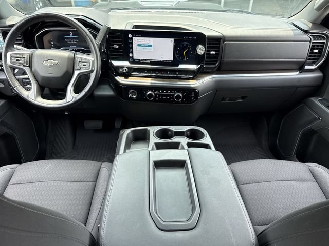 Used 2022 Chevrolet Silverado 1500 LT Trail Boss w/ LPO, Dark Essentials Package AWD/4WD image 25