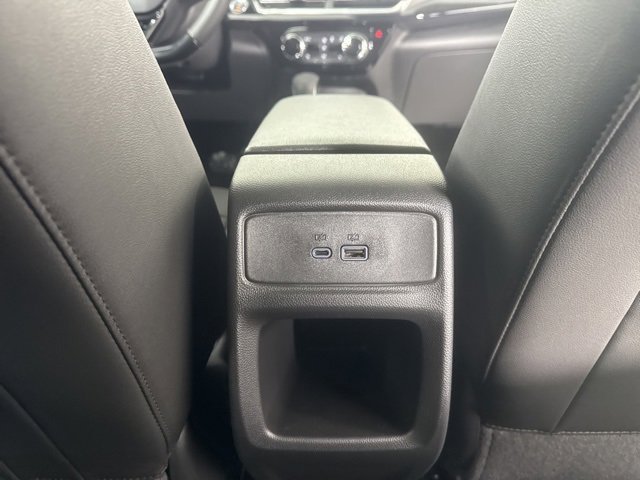 New 2026 Chevrolet Trax RS w/ Sunroof Package image 21