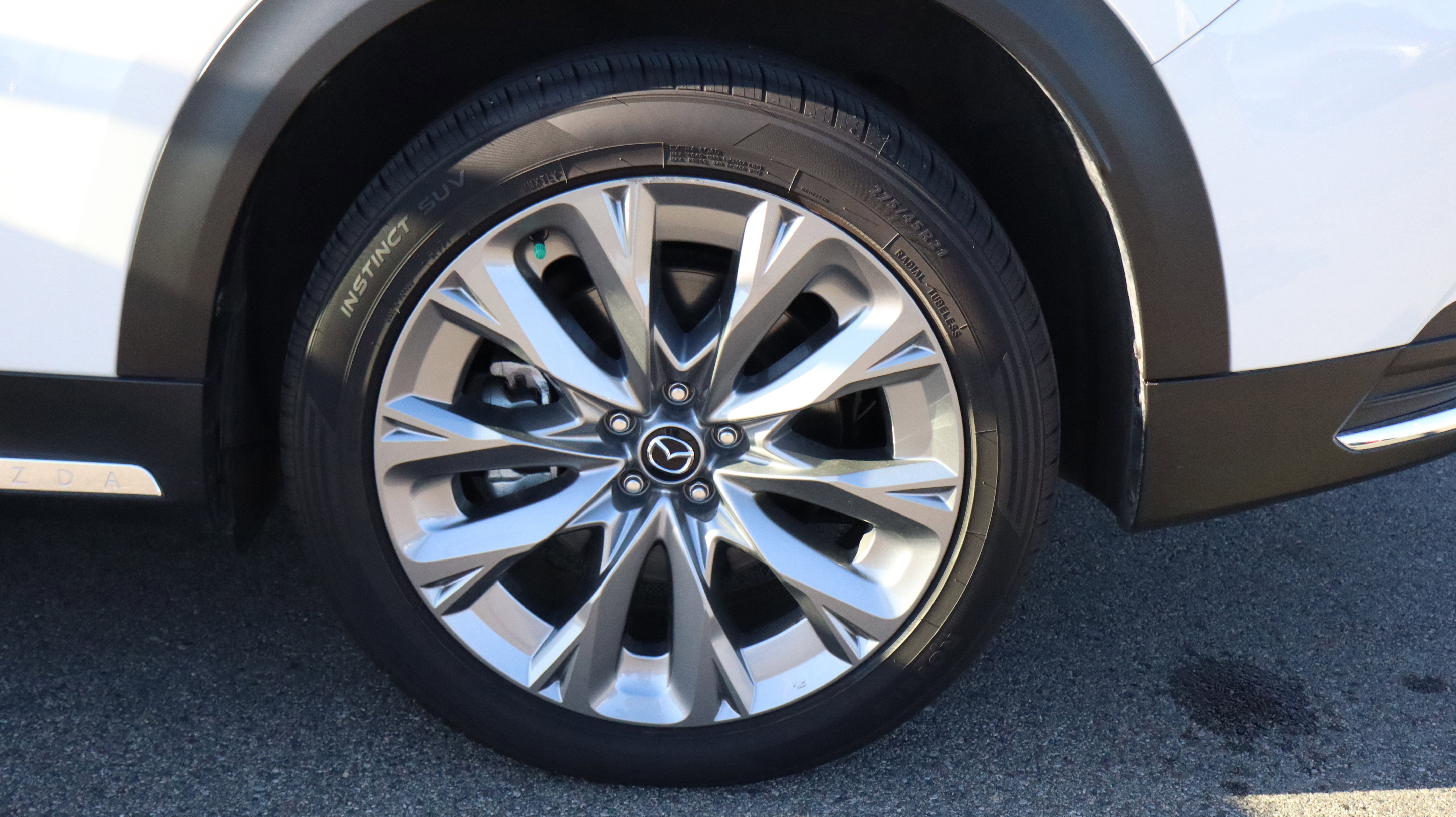 Used 2024 MAZDA CX-90 3.3 Turbo w/ Premium Package image 21