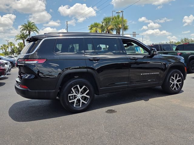 Certified 2024 Jeep Grand Cherokee L Limited w/ Luxury Tech Group II AWD/4WD image 7
