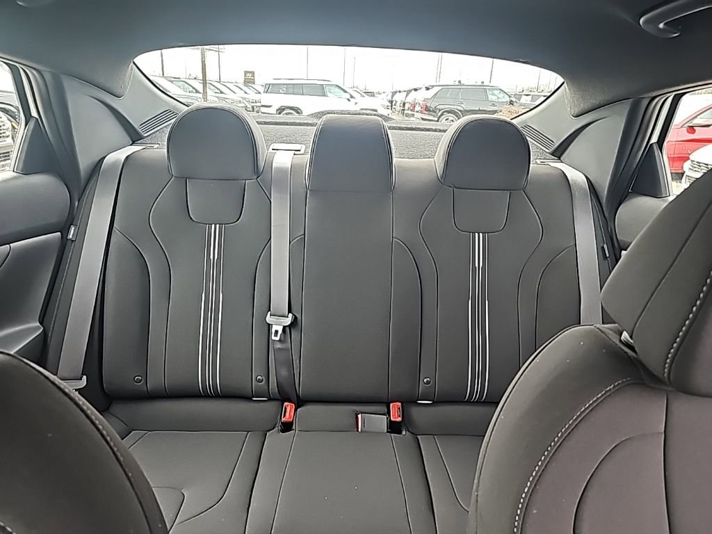 New 2026 Hyundai Elantra Sport FWD image 26
