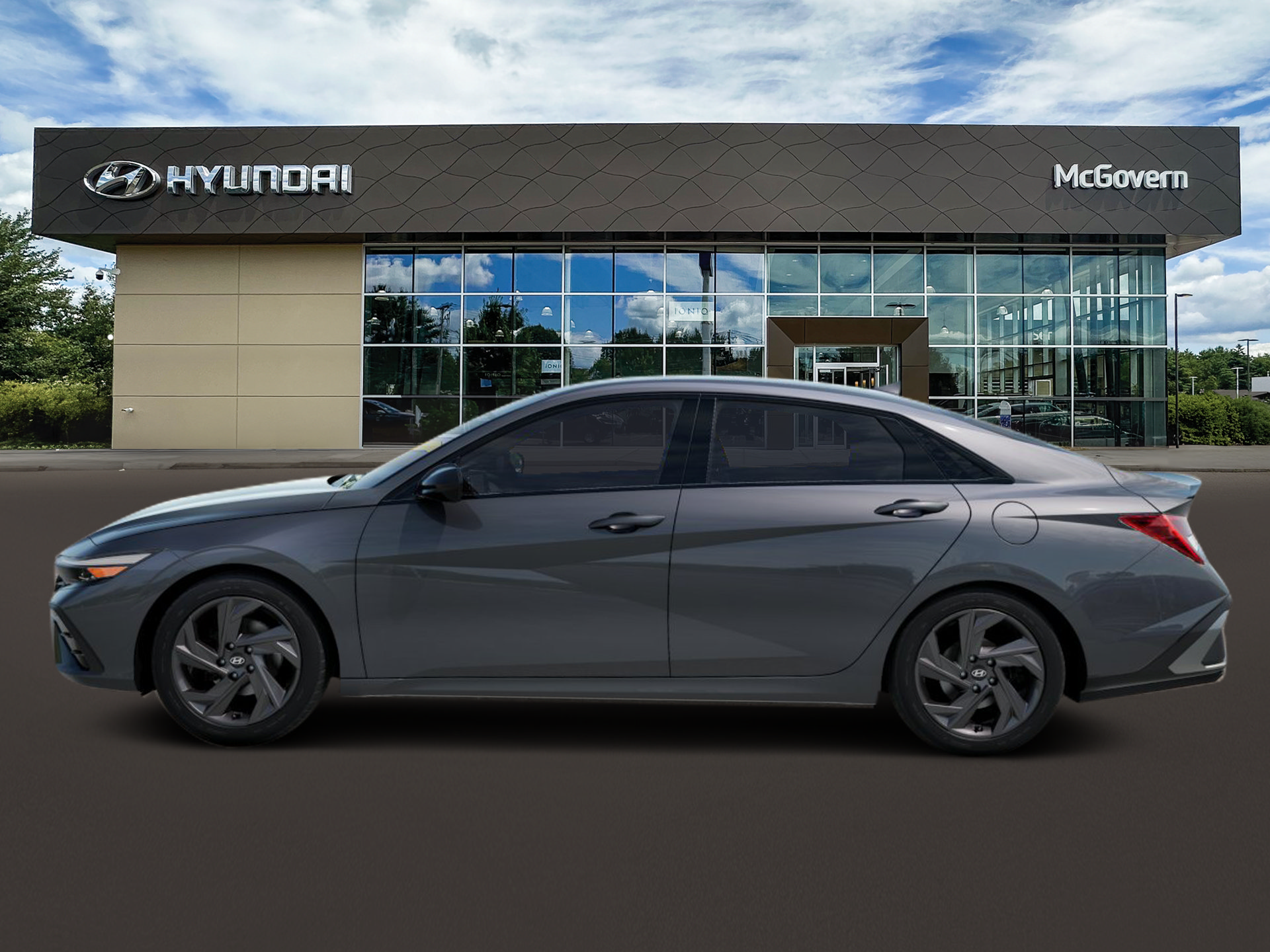 New 2026 Hyundai Elantra SEL Sport FWD image 3