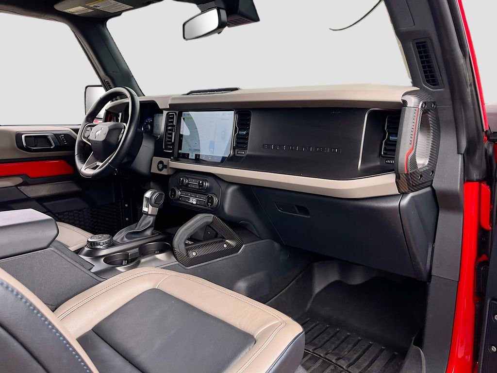 Used 2022 Ford Bronco Wildtrak image 28