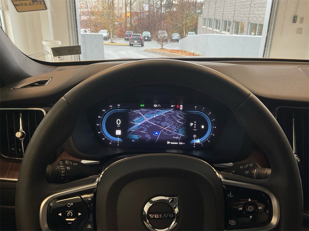 Certified 2023 Volvo XC60 B5 Plus w/ Climate Package image 24