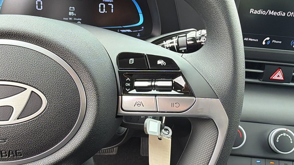 New 2026 Hyundai Elantra SE image 28