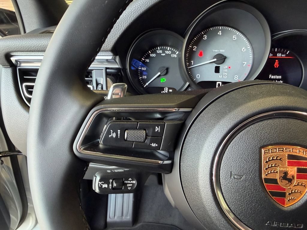 New 2026 Porsche Macan GTS AWD/4WD image 18