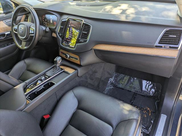 Used 2022 Volvo XC90 T6 Momentum w/ Advanced Package image 24