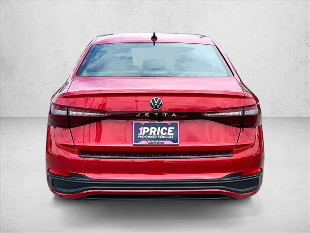 Used 2025 Volkswagen Jetta Sport FWD image 4