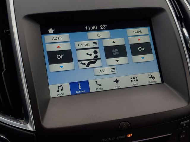 Used 2017 Ford Edge Titanium w/ Technology Package image 26