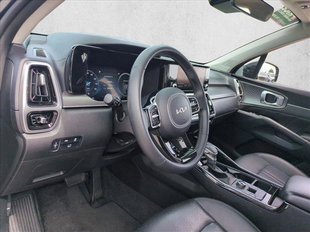 Used 2023 Kia Sorento SX AWD/4WD image 10