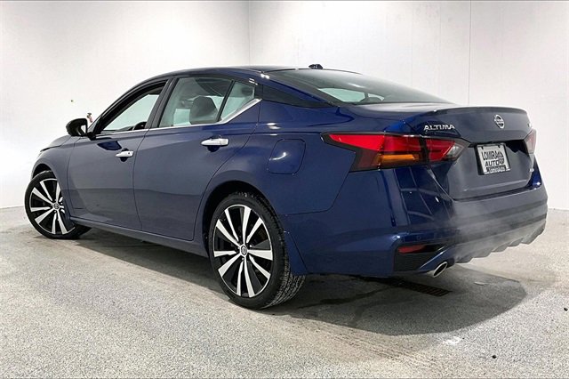 Used 2019 Nissan Altima 2.5 Platinum image 4