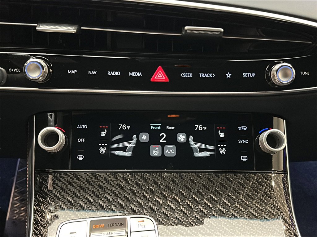 New 2026 Genesis GV70 3.5T Sport Prestige image 27