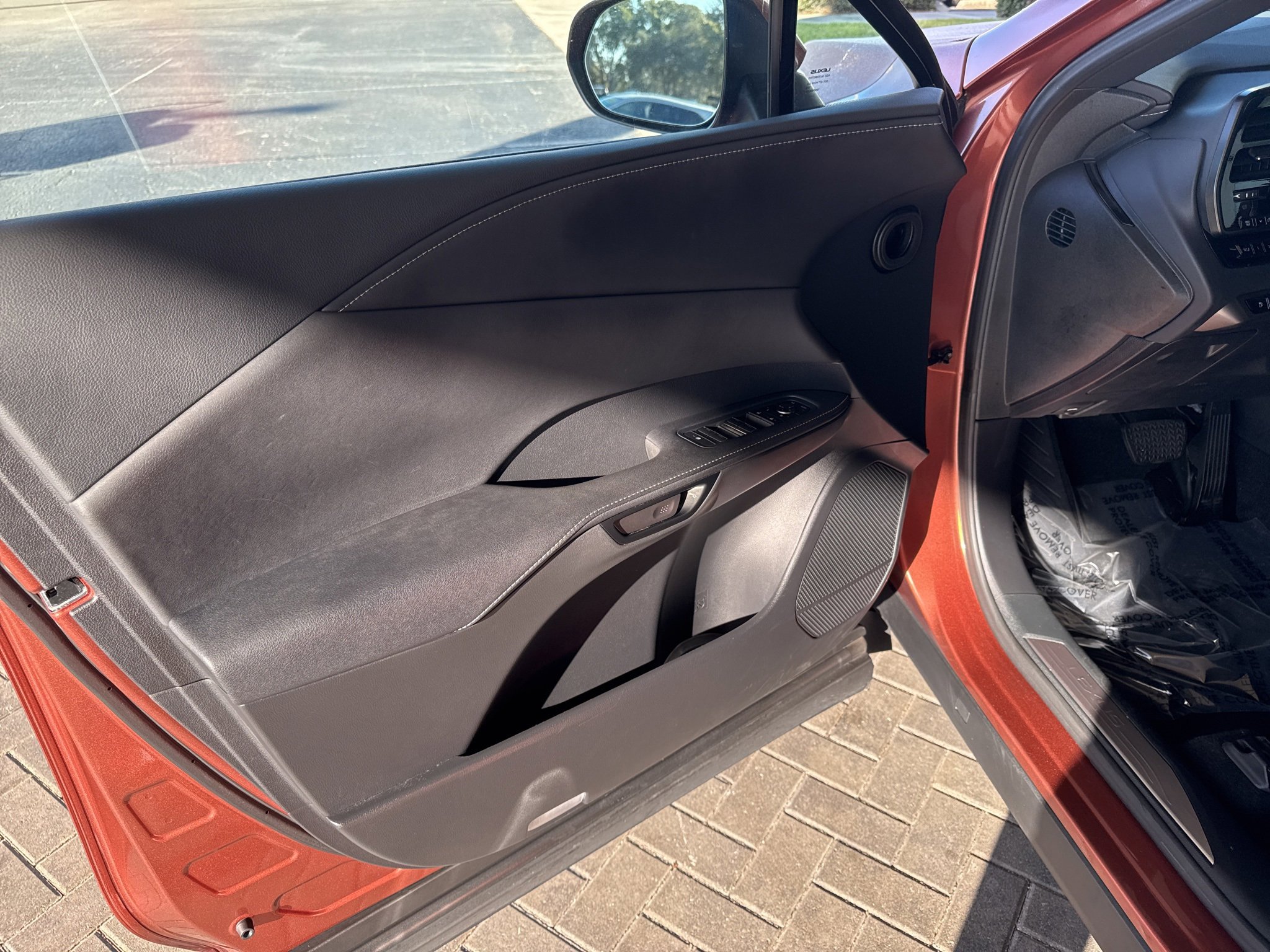 Used 2023 Lexus RX 350h image 8