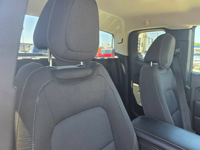 Used 2022 Chevrolet Colorado LT w/ Fleet Safety Package RWD image 11