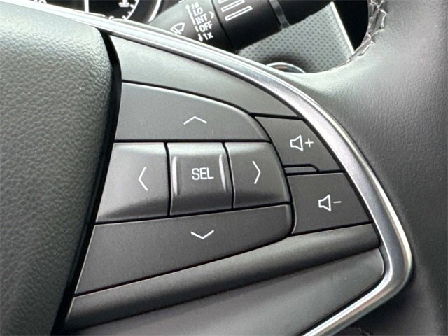 New 2025 Cadillac XT5 Luxury image 25