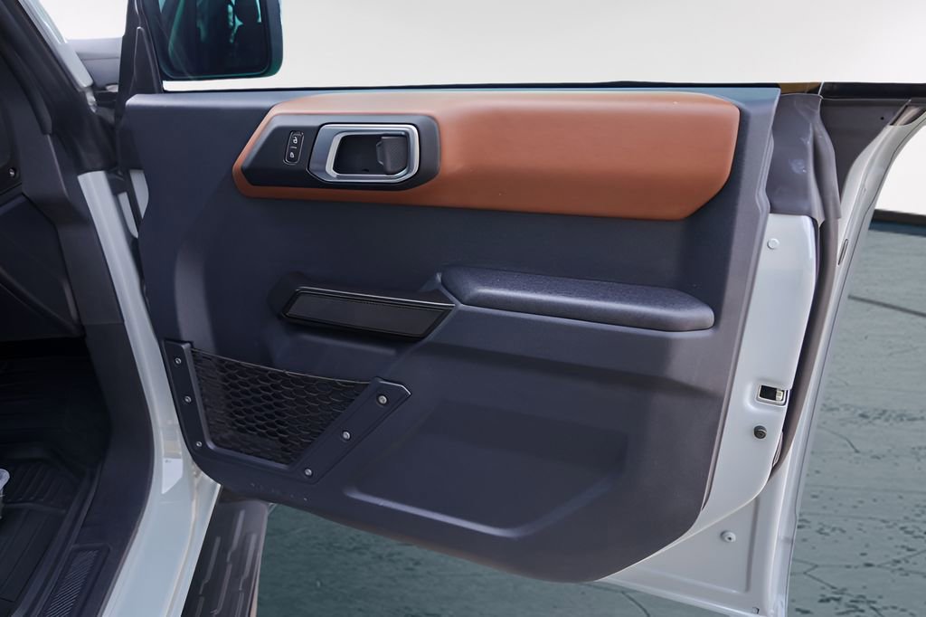 Used 2024 Ford Bronco Outer Banks AWD/4WD image 29
