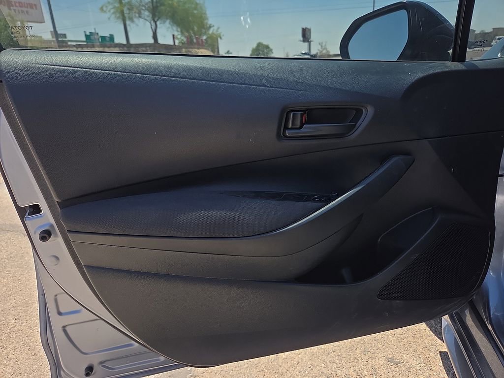 Certified 2025 Toyota Corolla LE image 17