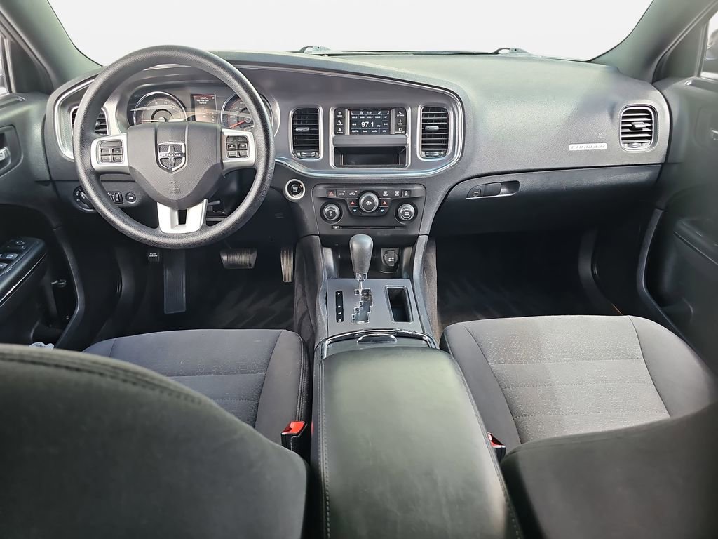 Used 2014 Dodge Charger SE RWD image 17